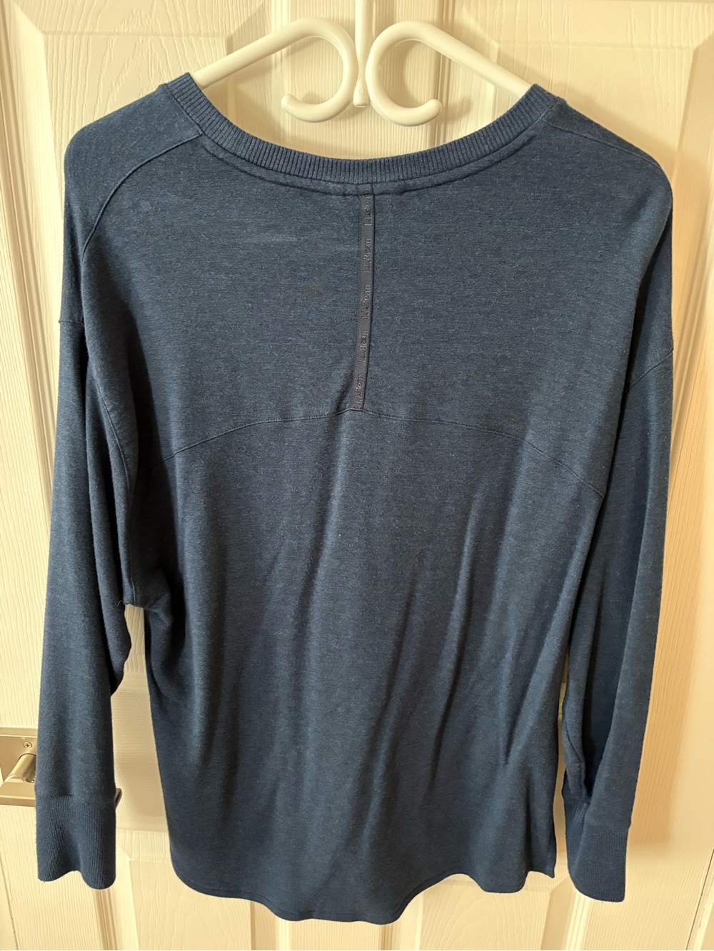 L.L. Bean Women's Navy Crew Neck Long Sleeve